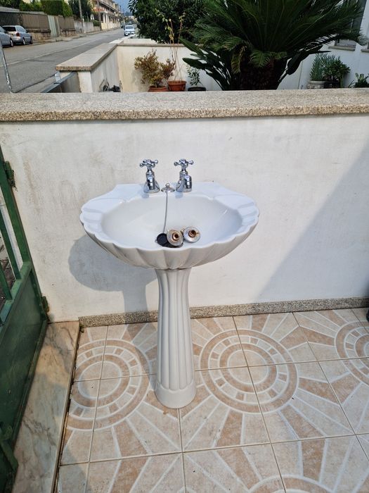 Lavatório de casa de banho