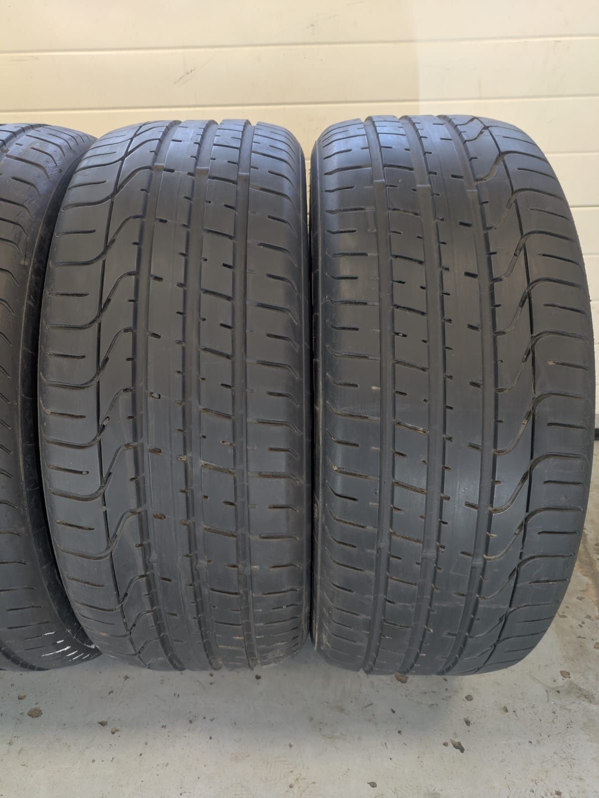 235/50R19 Pirelli P Zero komplet opon letnich