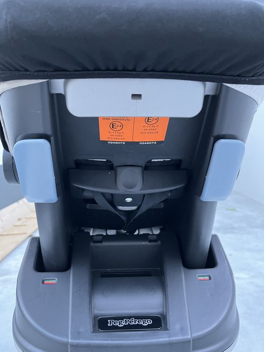 Trio Passeio, Ovo e alcofa da Peg Perego com isofix