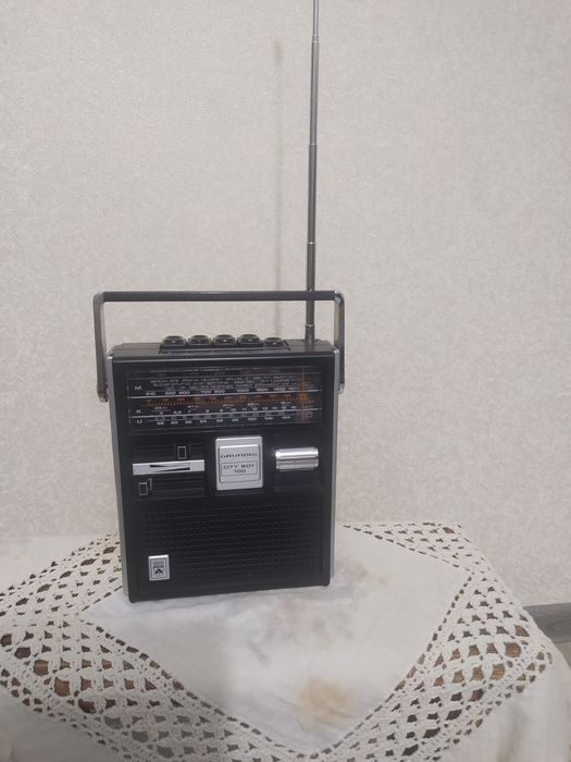 Радіоприймач , радиоприемник grundig city boy 700