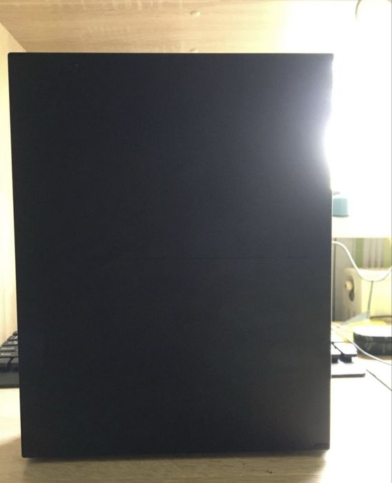 Продам xbox one s 1tb