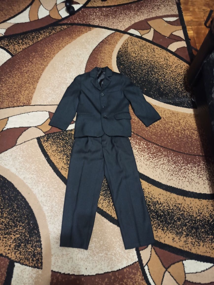 Школьный костюм брюки и педжак для первоклассника