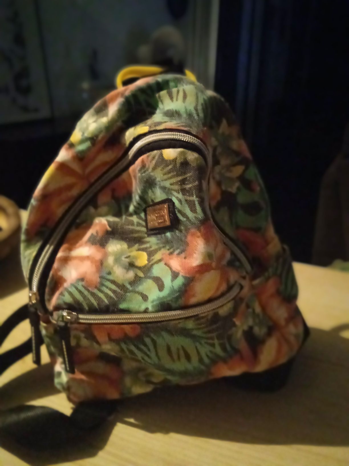 Mochila de menina muito prática