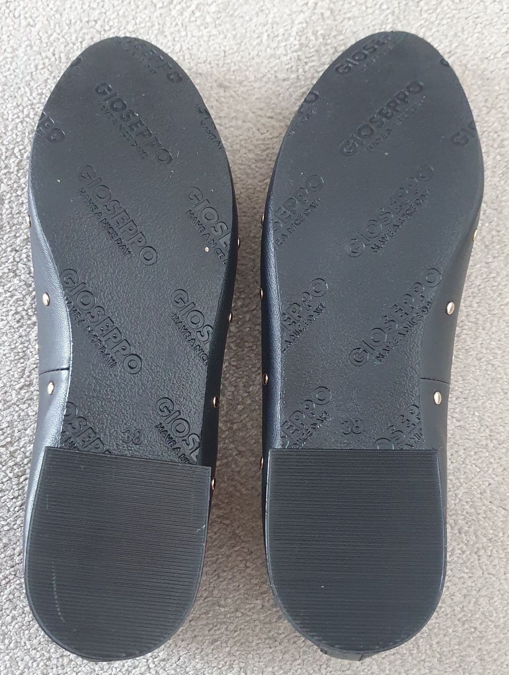 Sapatos rasos de Inverno