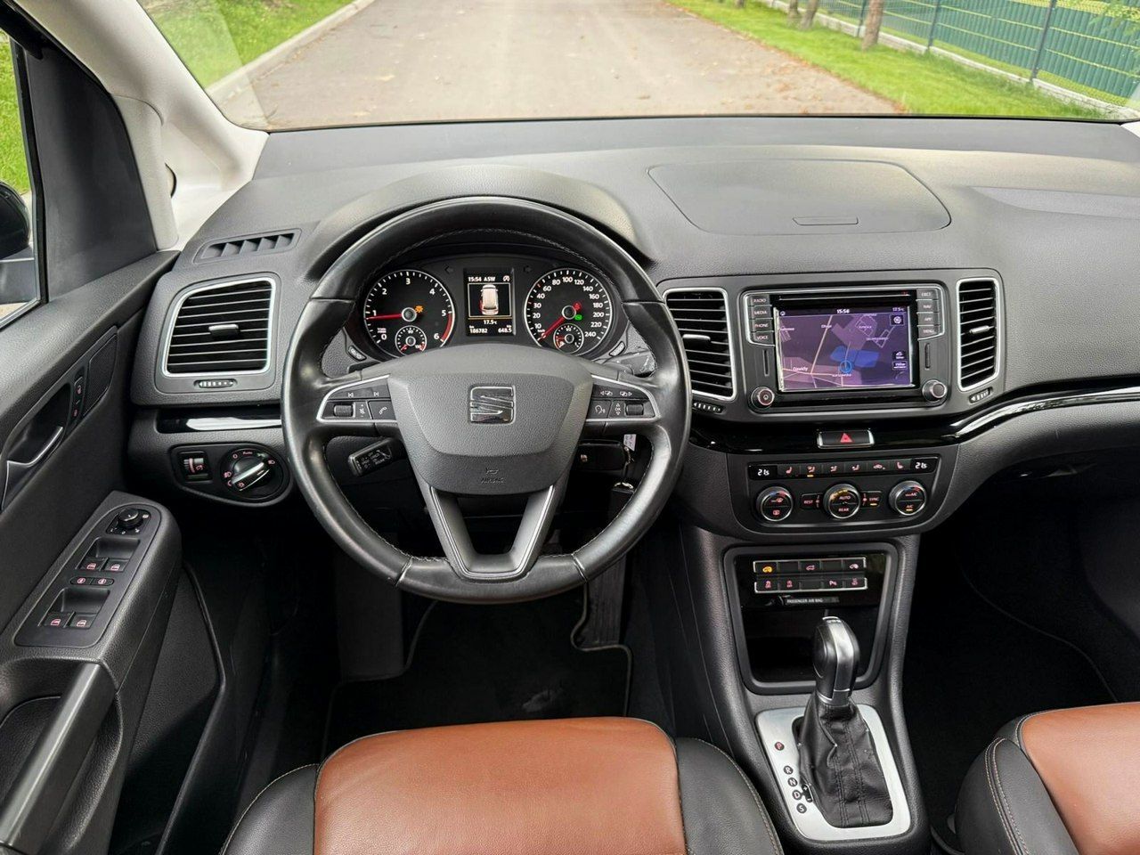 Seat Alhambra 2.0 TDi Xenon Skóra DSG Kamera Full Warto!
