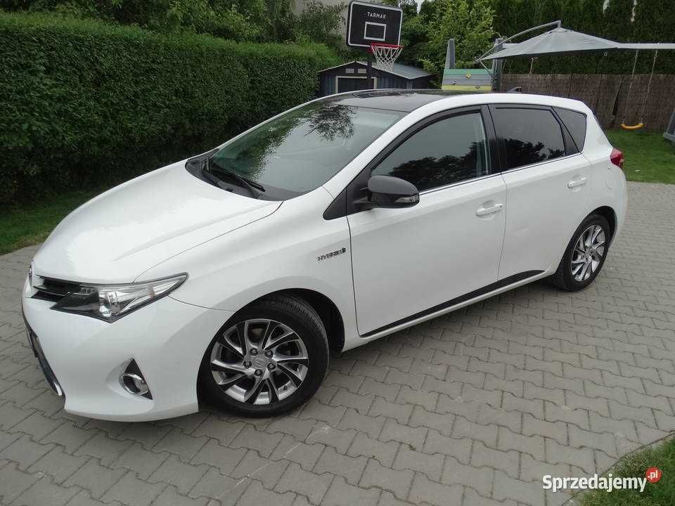 Toyota Auris, Hybryda, 2014/15,full opcja,89.000/km,IGLA