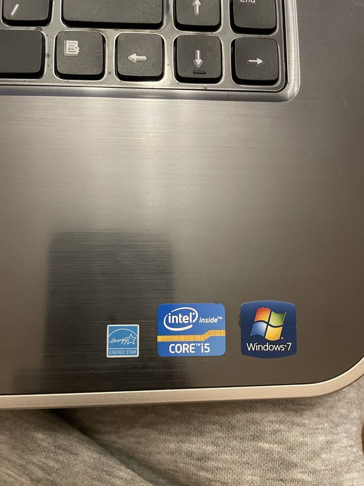 Laptop dell INSPIRON 5520