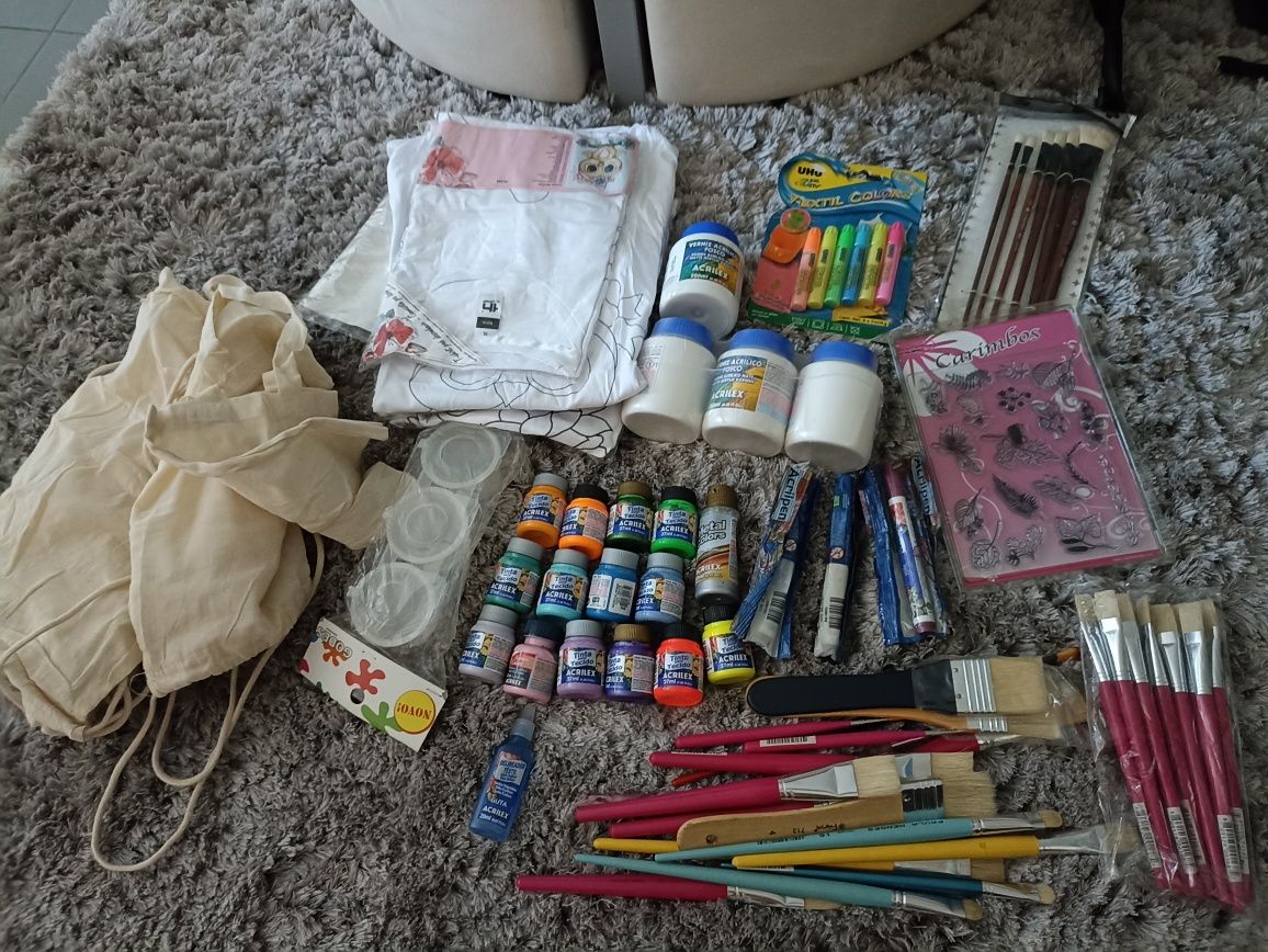Conjunto de artigos para pintura