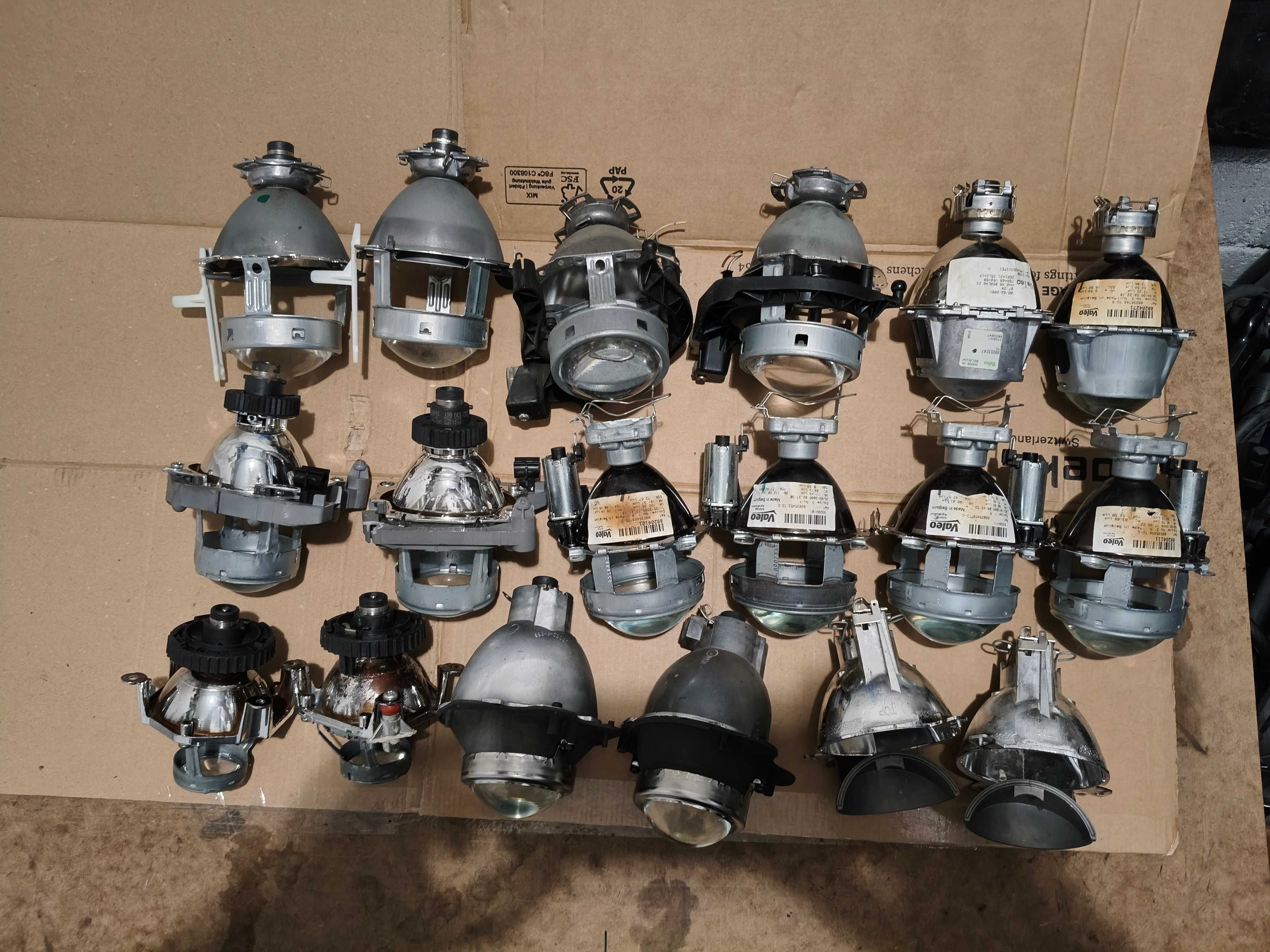 Soczewki xenon Mazda VW Opel Renault BWM Audi