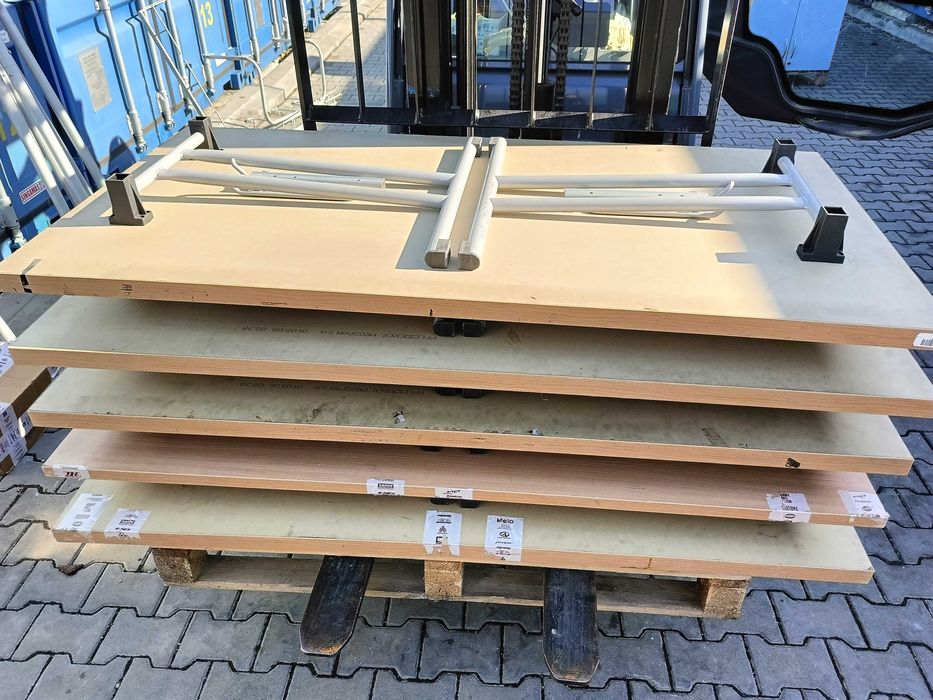 Blaty/stoły na składanych nogach różne wymiary.