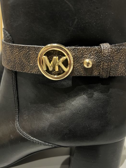 Botins Micharl Kors