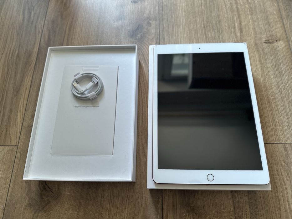 Ipad 8 128GB Cellular w stanie bardzo dobrym
