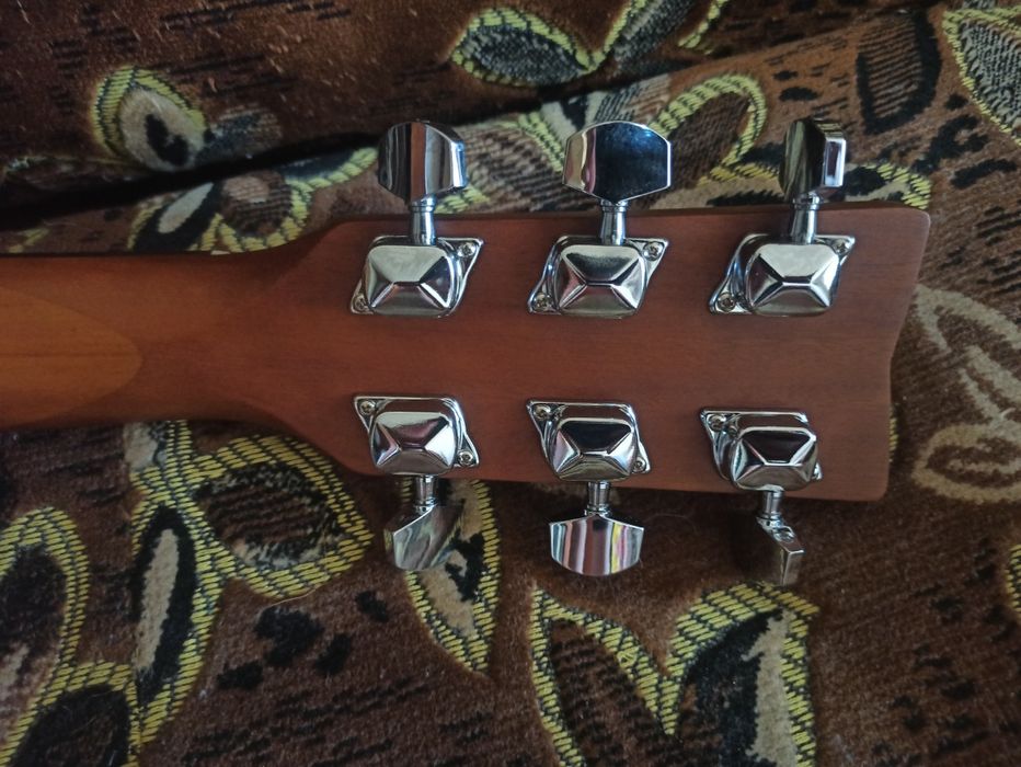 YAMAHA F310 состояние идеал!