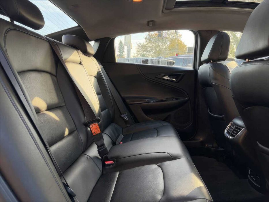 Chevrolet Malibu LT      2016