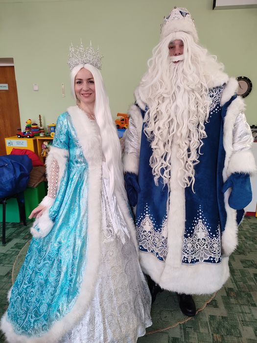 Святий Миколай  та снігова Королева аніматори на дім корпоратив