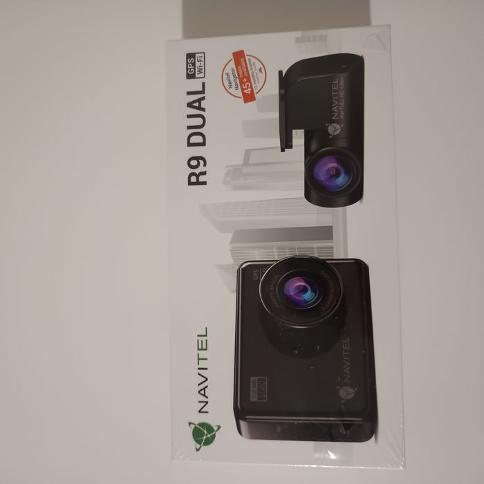 Wideorejestrator kamera samochodowa Navitel R9 dual nowa zafoliowana