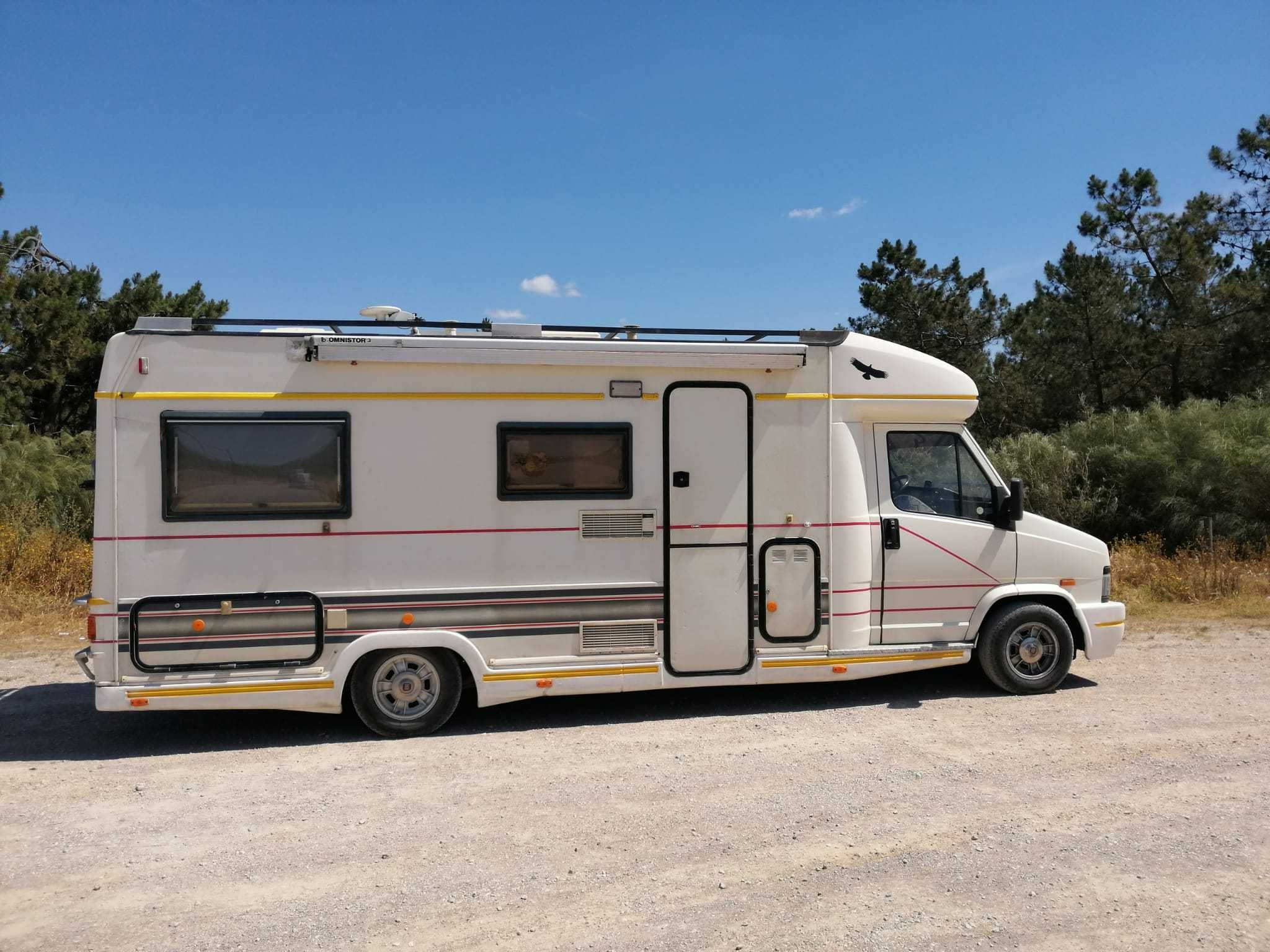 Autocaravana Peugeot J5/ Fiat Ducato Burstner - excelente estado!