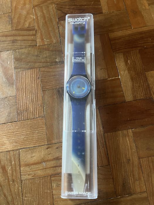 Relógio Swatch Space Dreams (The Club)