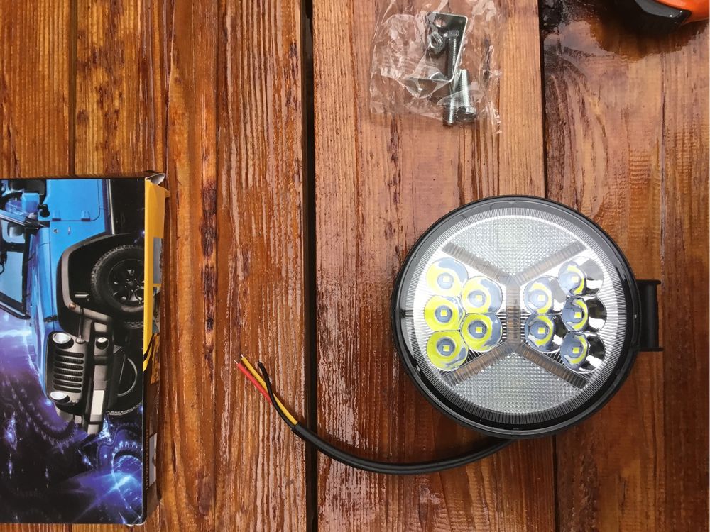 Led фара 30w 10 диодів з сигналом поворота ближнье світло