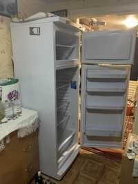 Холодильник б/у 4000 грн