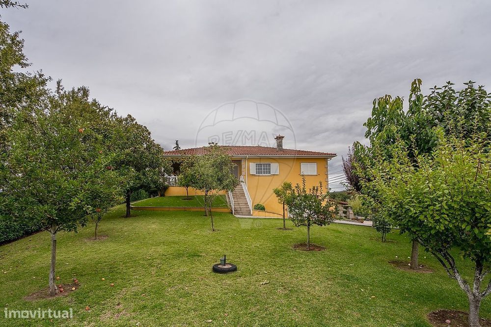 Moradia T3 para arrendamento