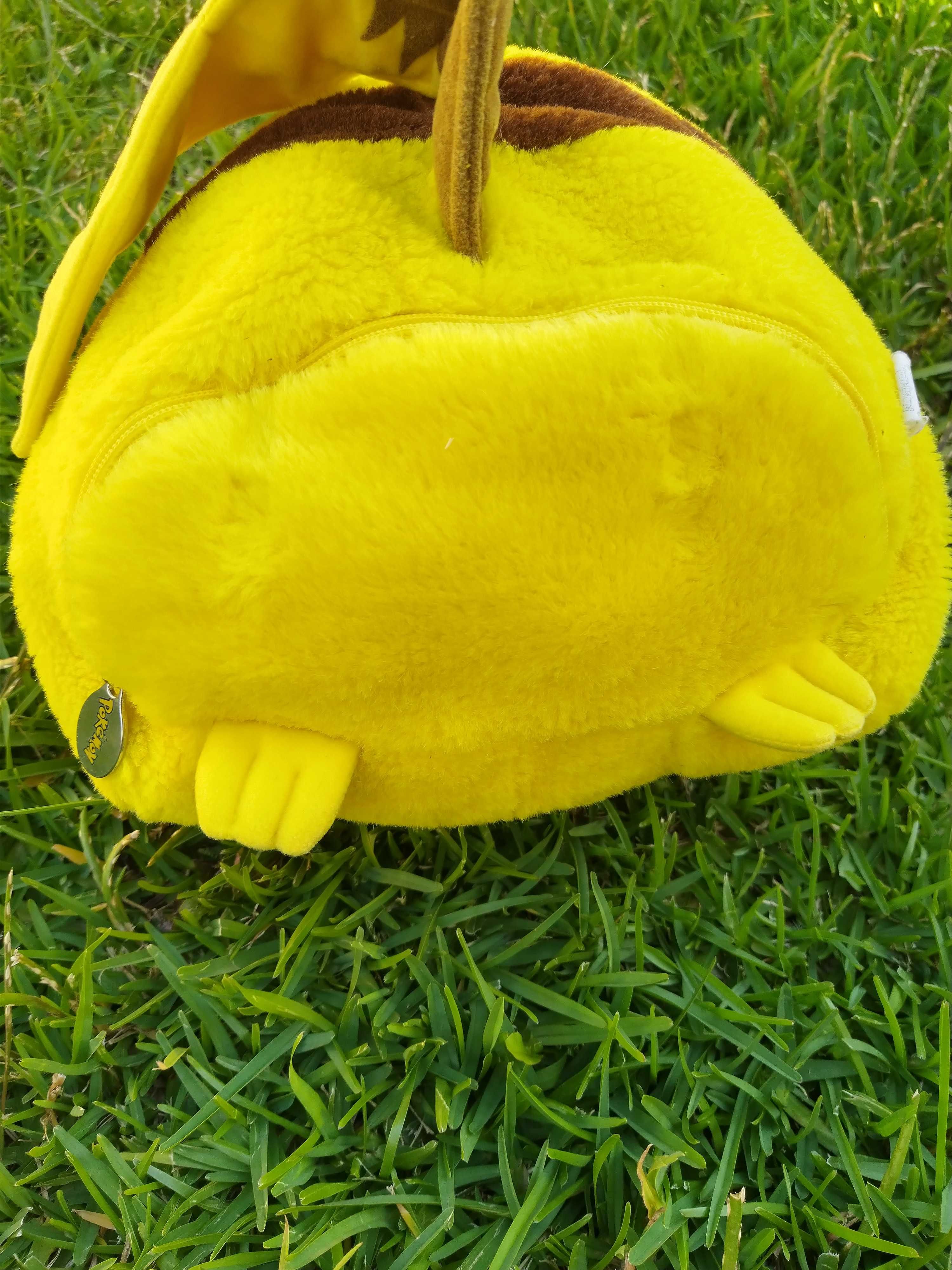 Pikachu Pokémon peluche