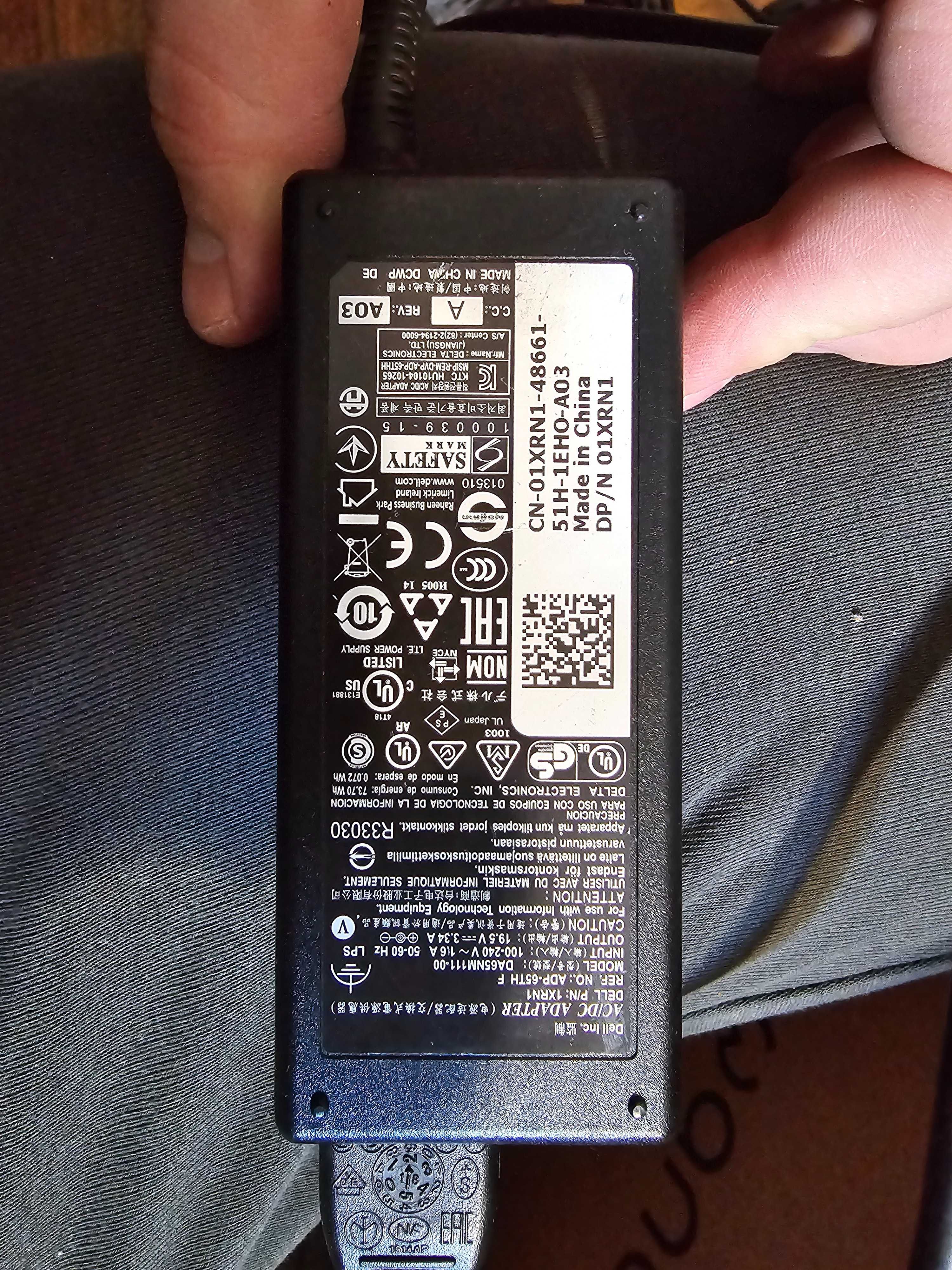Dell Power Adapter - 90W-65w