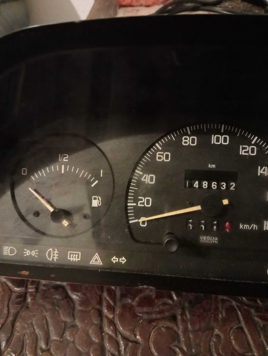 Conta quilómetros Fiat uno