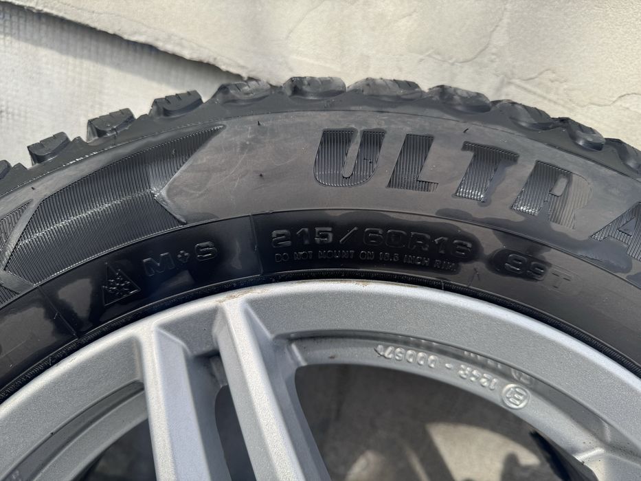 Легкосплавні диски + зимова шипована резина GoodYear 215/60 R16 W639
