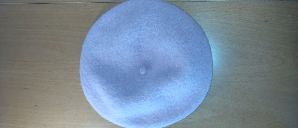 Damski wełniany beret WARTO