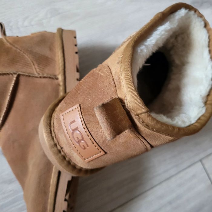 Ugg Australia rozmiar 39