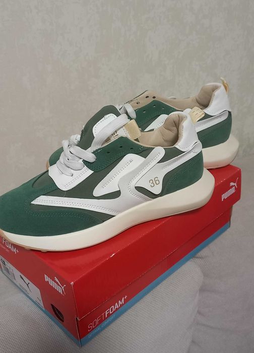 Кросівки жіночі 36 розмір