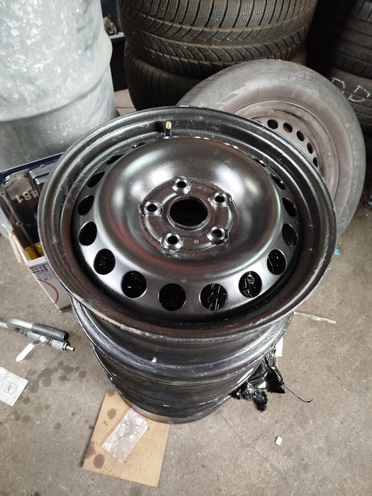 Felgi stalowe 15' VW Skoda 5x112 15