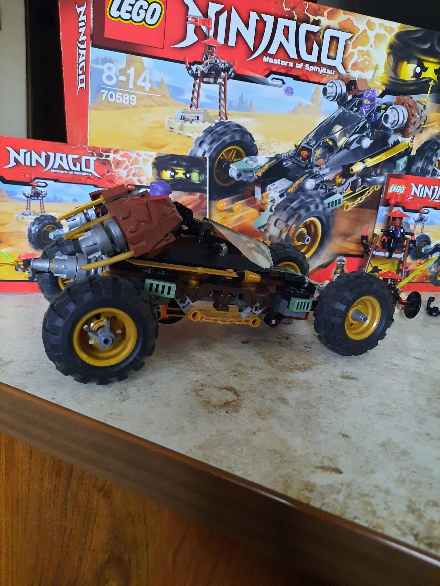 Lego ninjago 70589 pogromca skał