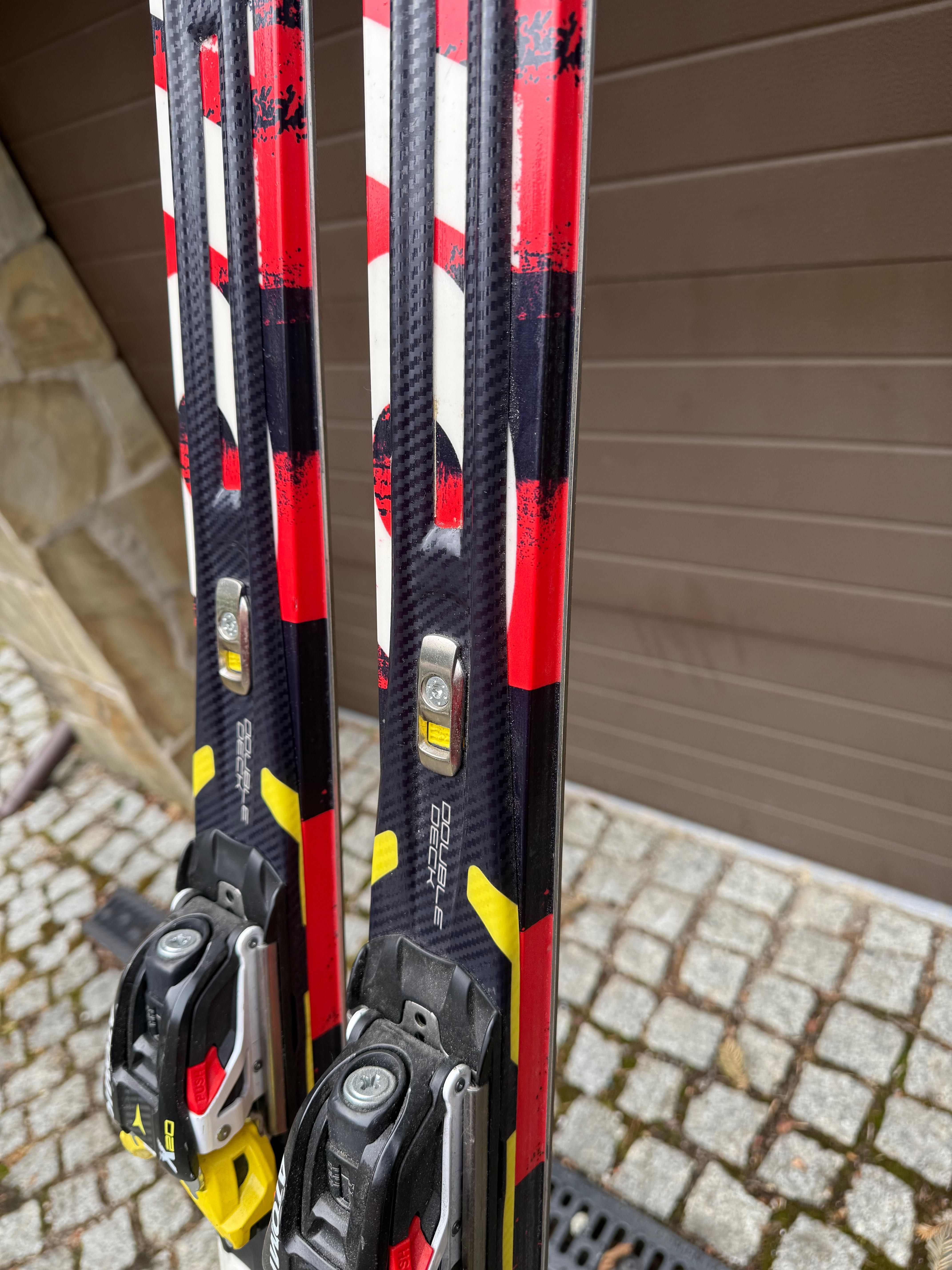 Narty Atomic Redster. DH 213 cm