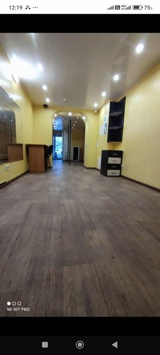 Продам комерційне приміщення в центрі міста