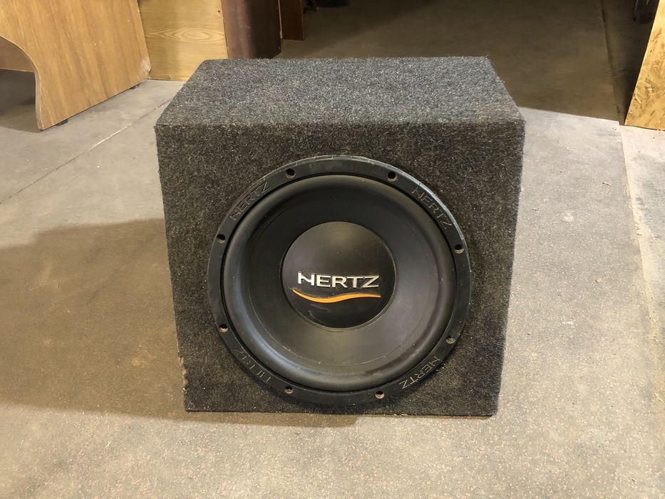 Автомобильный сабвуфер Heartz es300 700 watt + усилитель Lanzar