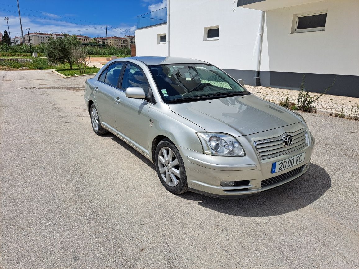 Toyota avensis D4D 2003