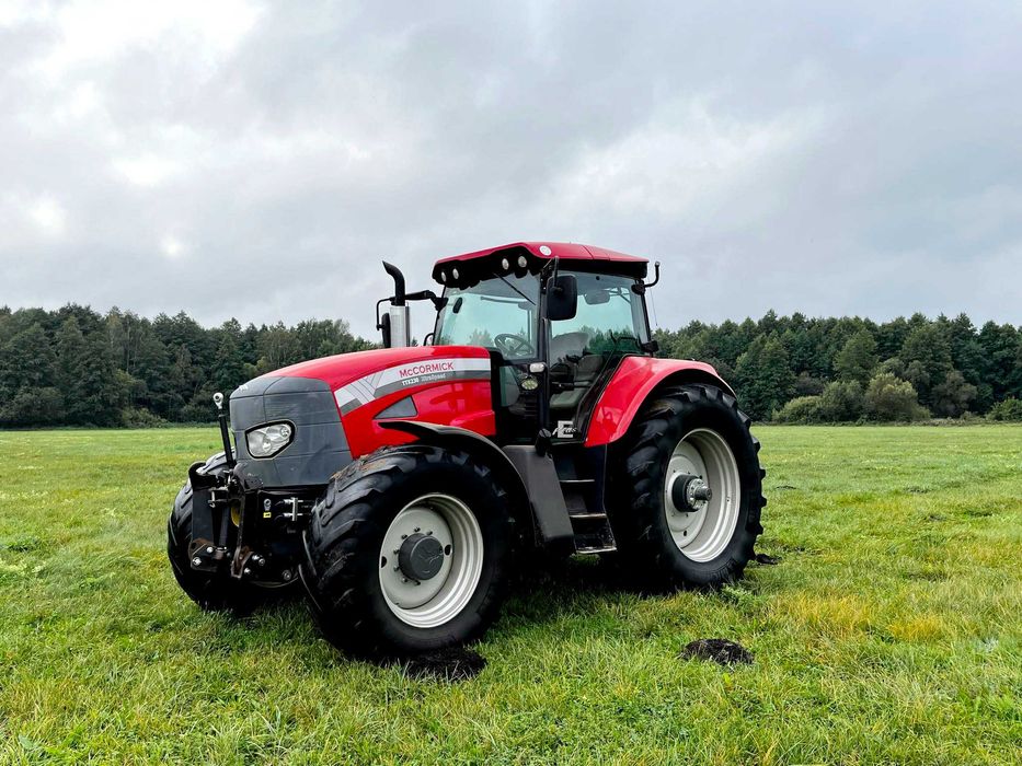 Ciągnik McCormick ttx 230