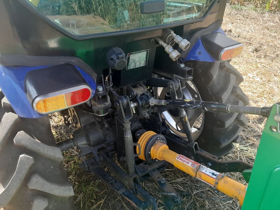 Ciągnik Farmtrac 30