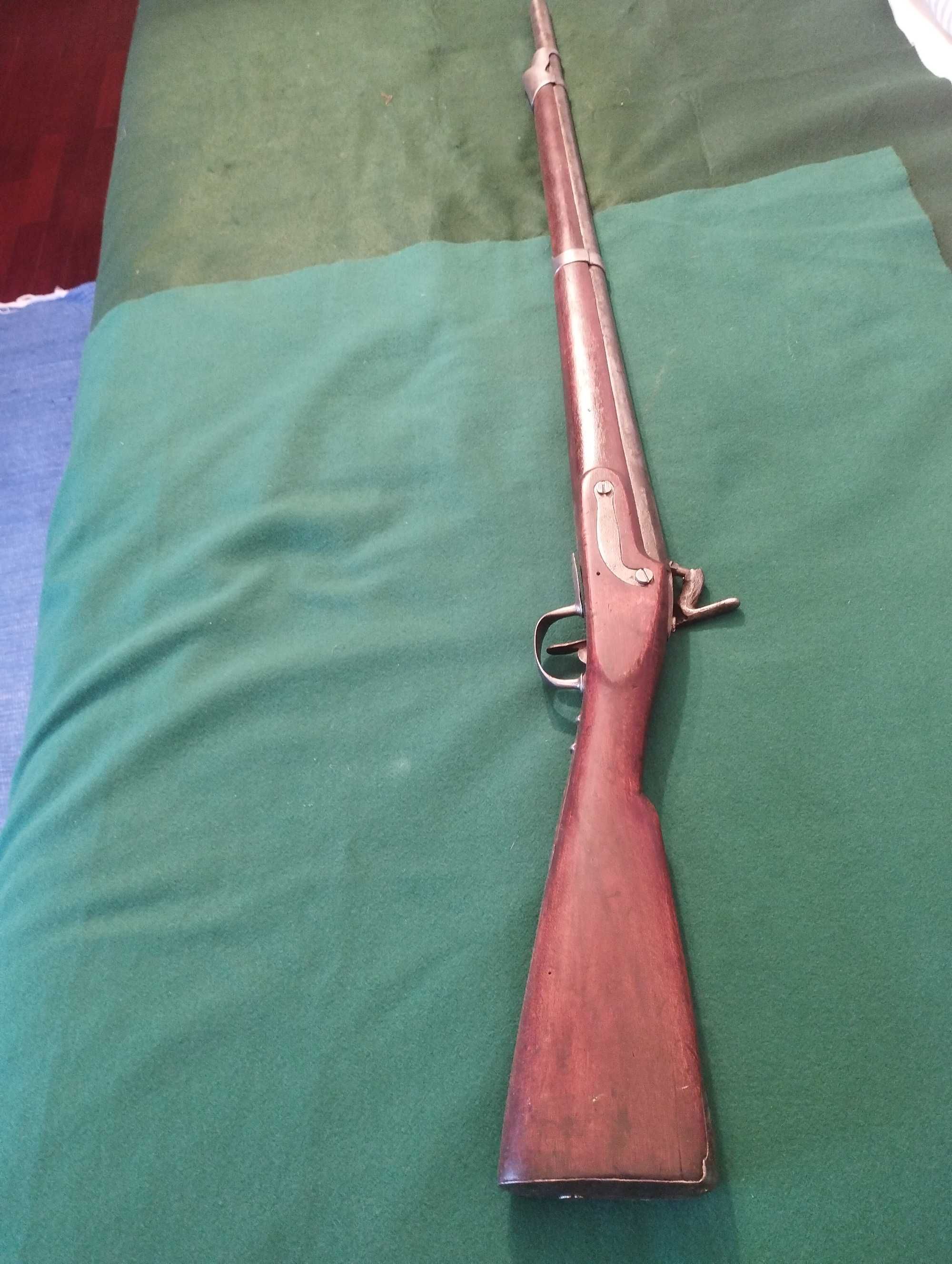 Rifle de percussão italiano de Nápoles, meados do século XIX (1822)