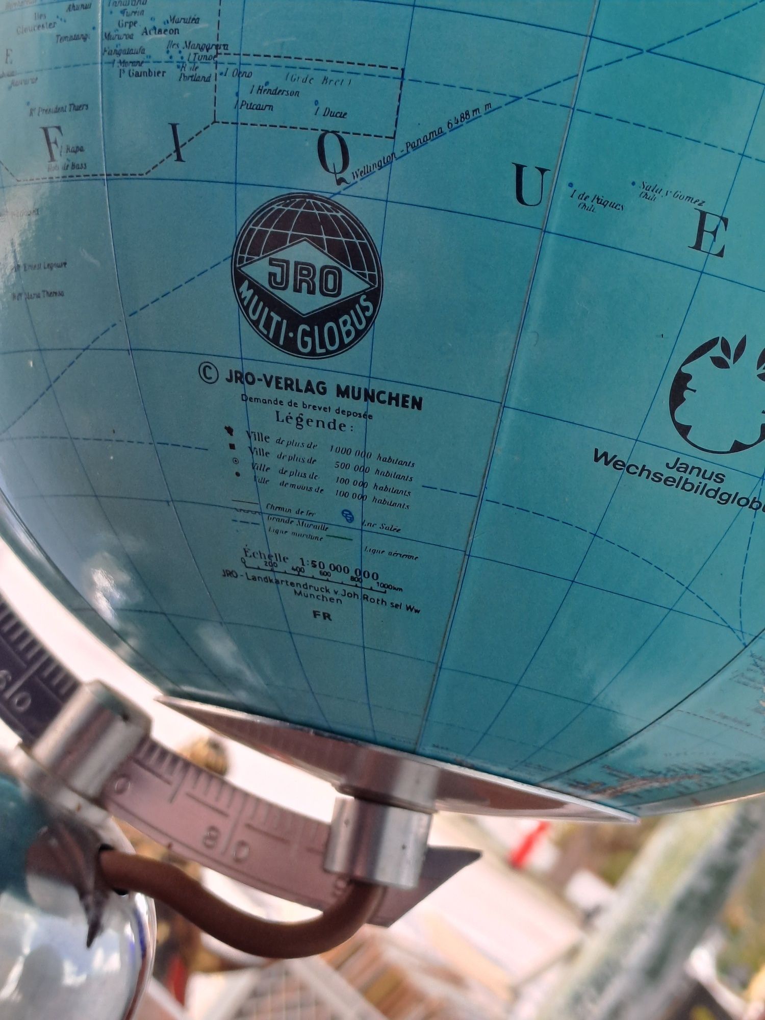 Globo antigo vintage
