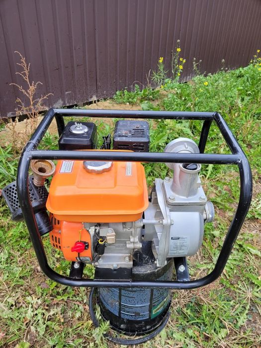 Motopompa czterosuwowa 6,5 P,S