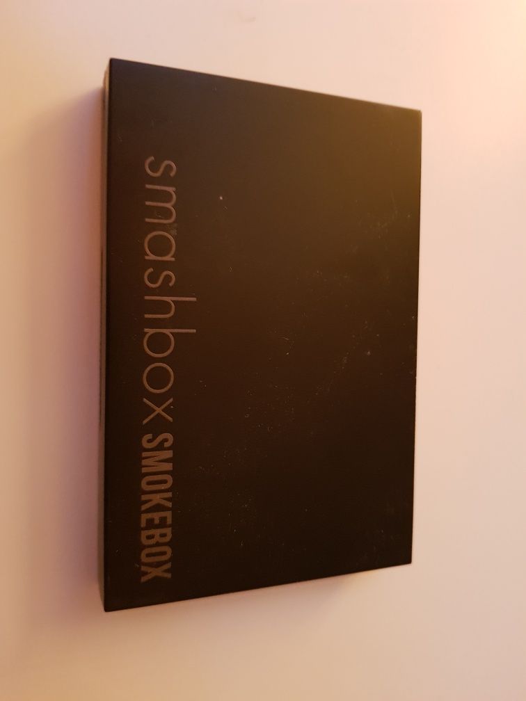 Smashbox Smokebox paleta cieni do Smoky Eyes