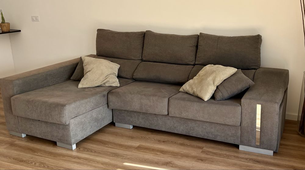 Sofa 3 lugares com chaiselong