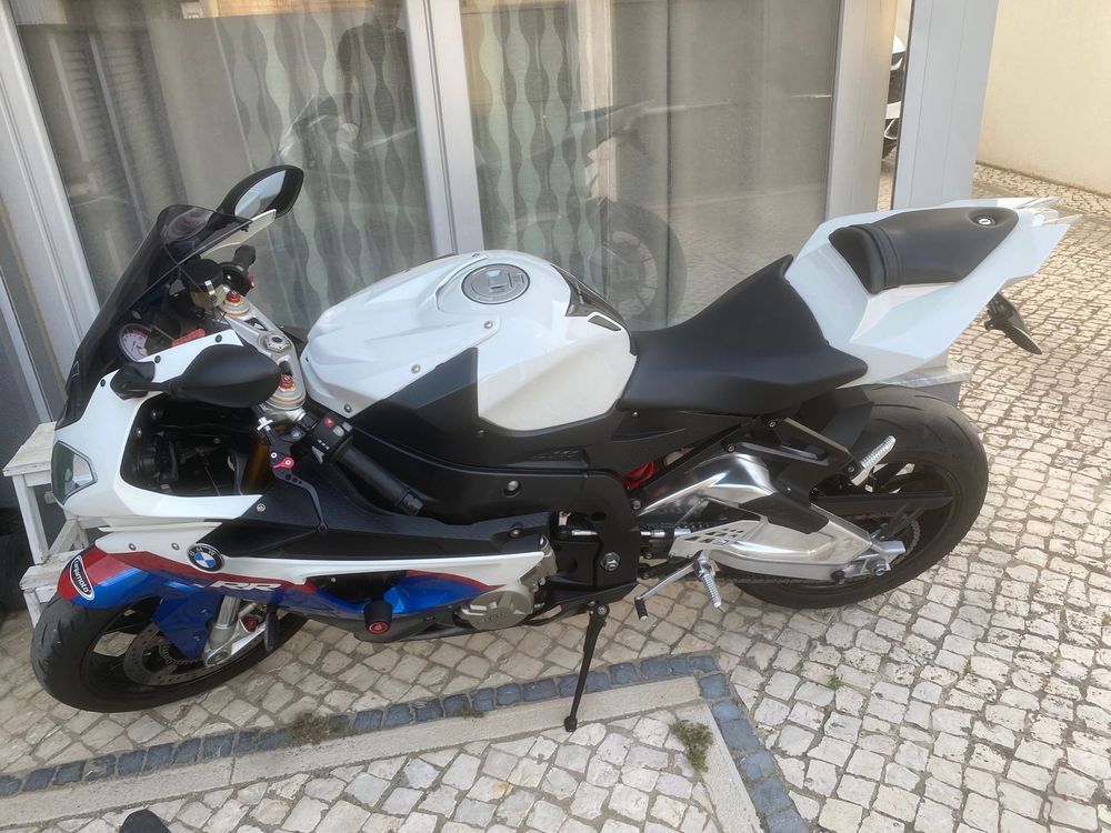 Bmw s1000rr 2012 tricolor