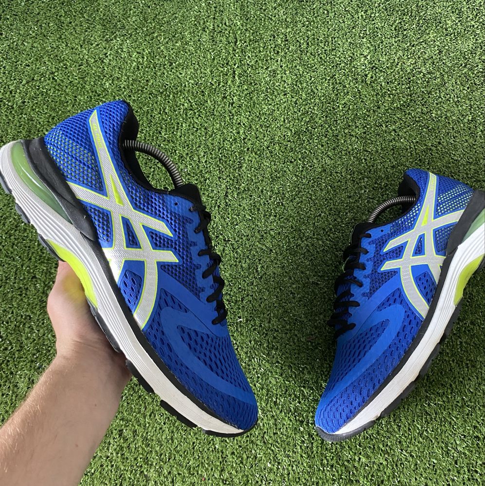 Кроссовки ASICS Gel-Pulse 10