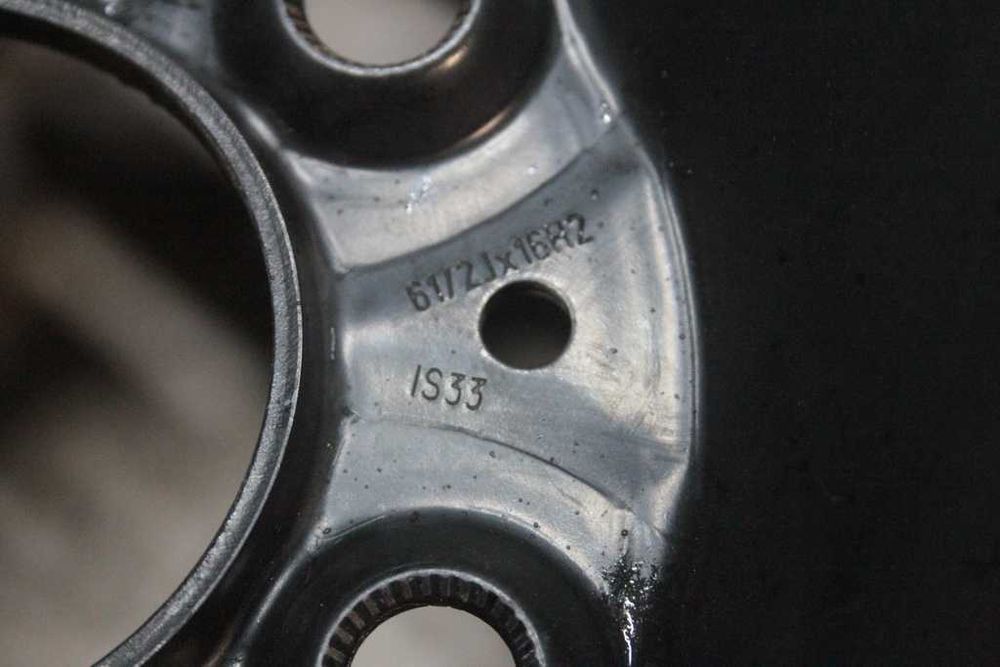 Felgi stalowe BMW 6.5" x 16" 5x120 ET 33 F20 F30 BMW 1 BMW 3 czujniki