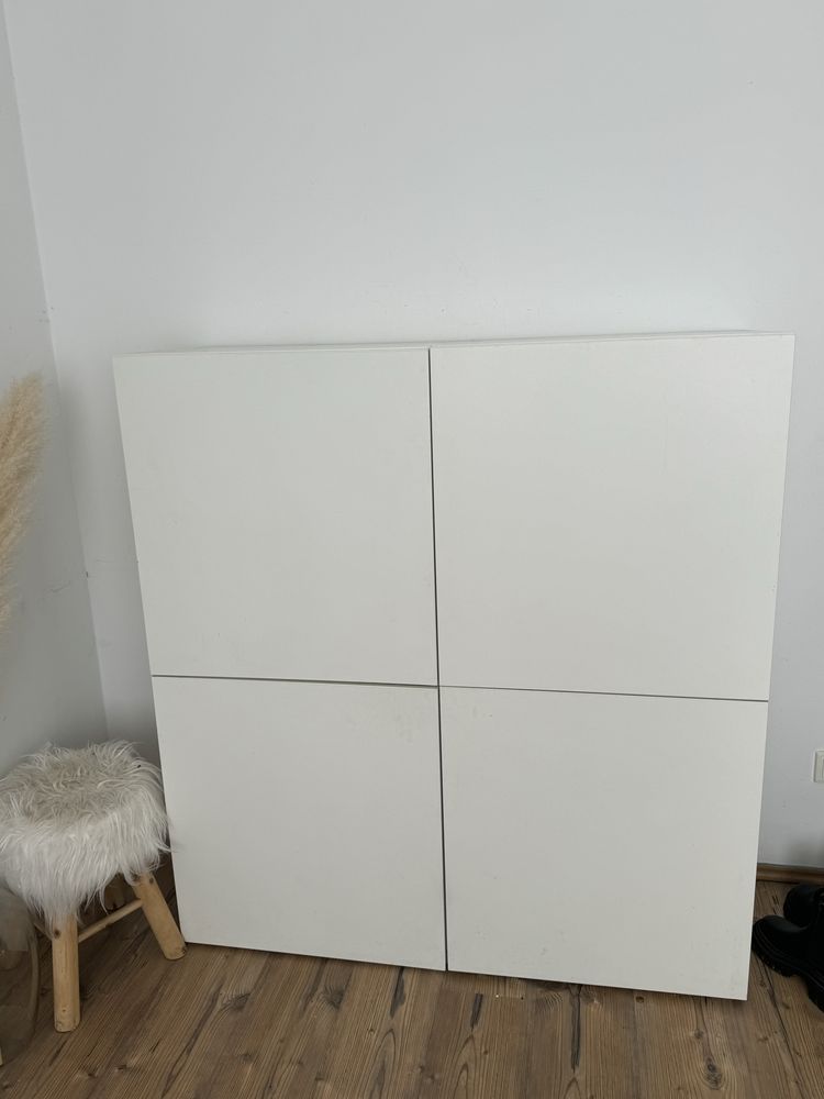 Biała komoda ikea