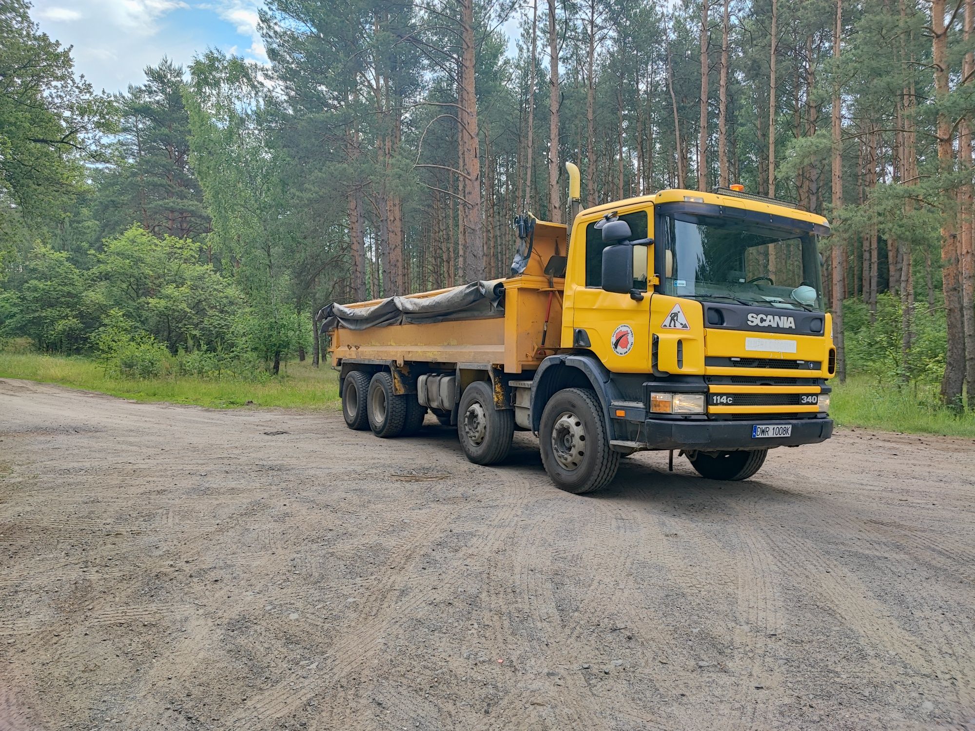 Scania 8x4  380 km